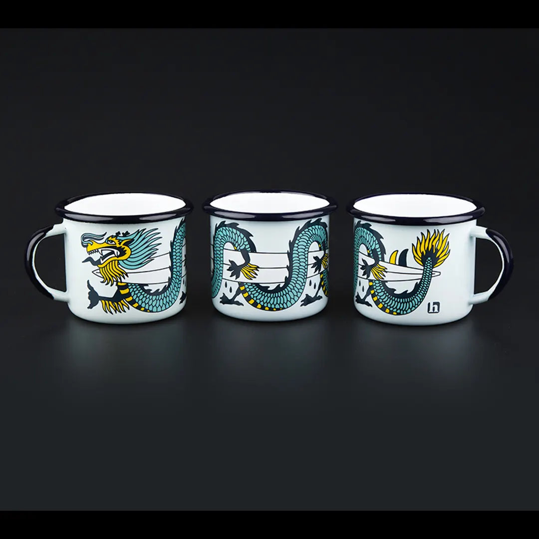 Emaille Tasse "Surfing Dragon"