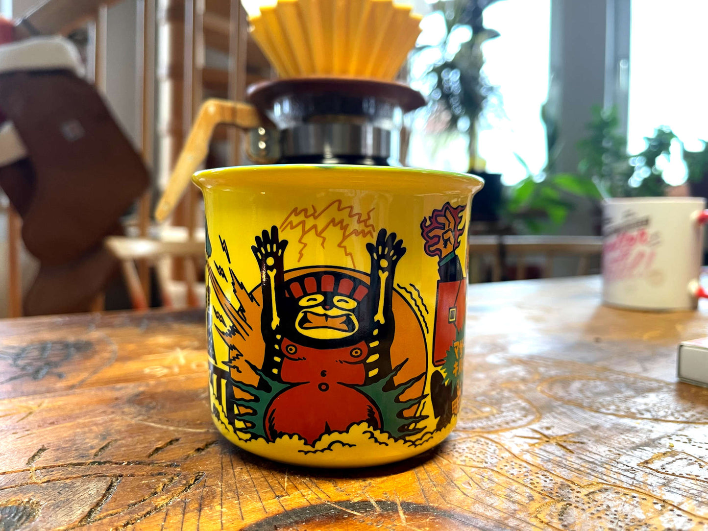Tasse „Attack on Tokyo“ – Wenn die Stadt brennt