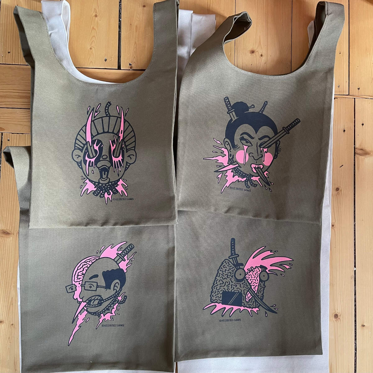 Tanukubi Tote Bag