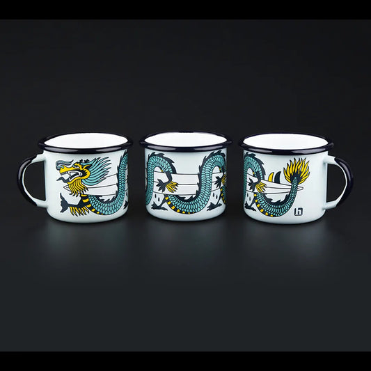 Emaille Tasse "Surfing Dragon"